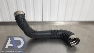 Gebruikte Intercooler Slang Mercedes B (W247) 1.3 B-200 Turbo 16V Prijs € 39,99 Margeregeling aangeboden door Autodemontage Aandijk