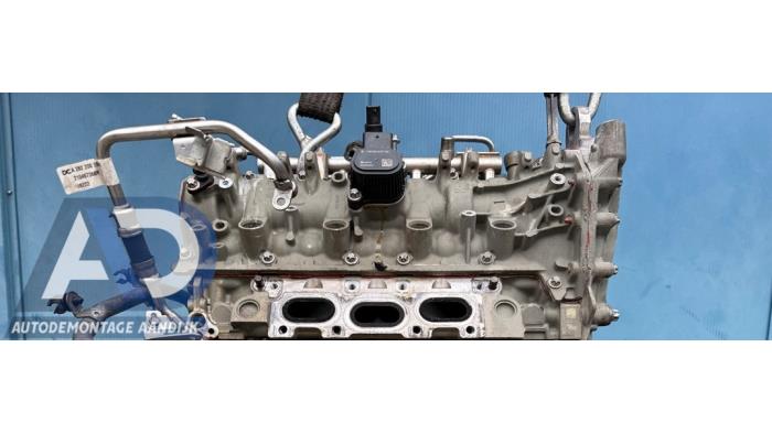 Cilinderkop van een Mercedes-Benz B (W247) 1.3 B-200 Turbo 16V 2019