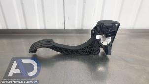 Gebruikte Gaspedaalpositie Sensor Opel Vivaro 1.5 CDTI 102 Prijs € 30,24 Inclusief btw aangeboden door Autodemontage Aandijk