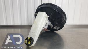 Gebruikte Rembol Opel Vivaro 1.5 CDTI 102 Prijs € 60,49 Inclusief btw aangeboden door Autodemontage Aandijk