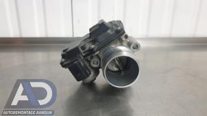 Gebruikte Gasklephuis Ford Fiesta 6 (JA8) 1.0 SCI 12V 80 Prijs € 19,99 Margeregeling aangeboden door Autodemontage Aandijk