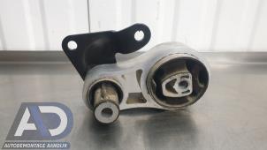 Gebruikte Versnellingsbak Steun Ford Fiesta 6 (JA8) 1.0 SCI 12V 80 Prijs € 19,99 Margeregeling aangeboden door Autodemontage Aandijk