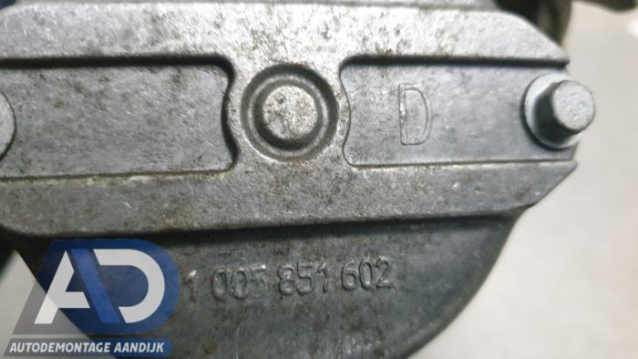 Startmotor van een Opel Astra K Sports Tourer 1.0 Turbo 12V 2019