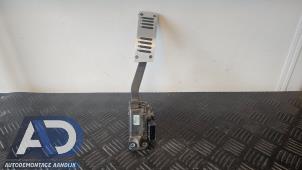 Gebruikte Gaspedaalpositie Sensor Alfa Romeo 159 (939AX) 2.4 JTDm 20V Prijs € 44,99 Margeregeling aangeboden door Autodemontage Aandijk