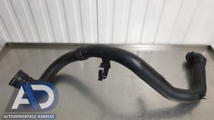 Gebruikte Intercooler Buis Opel Astra K Sports Tourer 1.0 Turbo 12V Prijs € 24,99 Margeregeling aangeboden door Autodemontage Aandijk