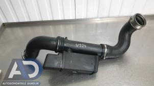 Gebruikte Turboslang Mercedes E Combi (S211) 2.7 E-270 CDI 20V Prijs € 29,99 Margeregeling aangeboden door Autodemontage Aandijk