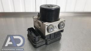 Gebruikte ABS Pomp Opel Zafira Tourer (P12) 2.0 CDTI 16V 170 Ecotec Prijs € 169,99 Margeregeling aangeboden door Autodemontage Aandijk