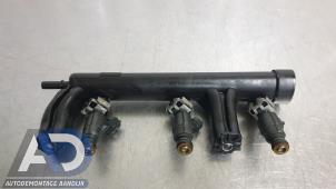 Gebruikte Injector brug Citroen C3 (SX/SW) 1.2 Vti 12V PureTech Prijs € 39,99 Margeregeling aangeboden door Autodemontage Aandijk