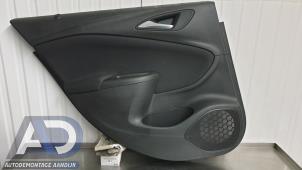 Gebruikte Portierbekleding 4Deurs links-achter Opel Astra K Sports Tourer 1.0 Turbo 12V Prijs € 49,99 Margeregeling aangeboden door Autodemontage Aandijk