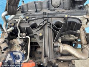 Gebruikte Inlaatspruitstuk Volkswagen Passat Variant (365) 2.0 TDI 16V 140 Prijs € 69,99 Margeregeling aangeboden door Autodemontage Aandijk