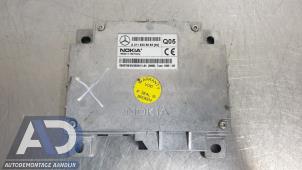 Gebruikte Telefoon Module Mercedes E Combi (S211) 2.7 E-270 CDI 20V Prijs € 39,99 Margeregeling aangeboden door Autodemontage Aandijk