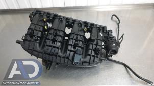 Gebruikte Inlaatspruitstuk Volkswagen Polo V (6R) 1.8 GTI 16V Prijs € 99,99 Margeregeling aangeboden door Autodemontage Aandijk