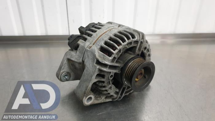Gebruikte Dynamo Opel Corsa D 1.4 16V Twinport Prijs € 29,99 Margeregeling aangeboden door Autodemontage Aandijk