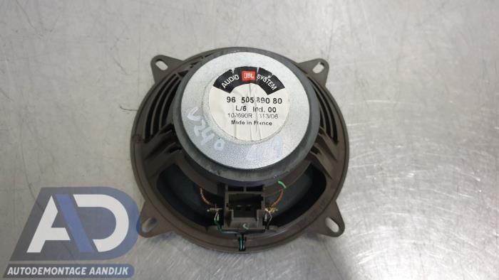 Luidspreker van een Citroën C4 Coupé (LA) 2.0 HDi 16V 2007