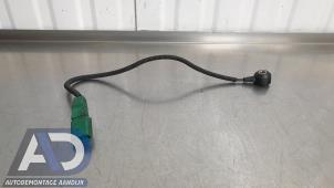 Gebruikte Sensor Pingel/klop Audi A6 (C6) 2.8 V6 24V FSI Prijs € 9,99 Margeregeling aangeboden door Autodemontage Aandijk