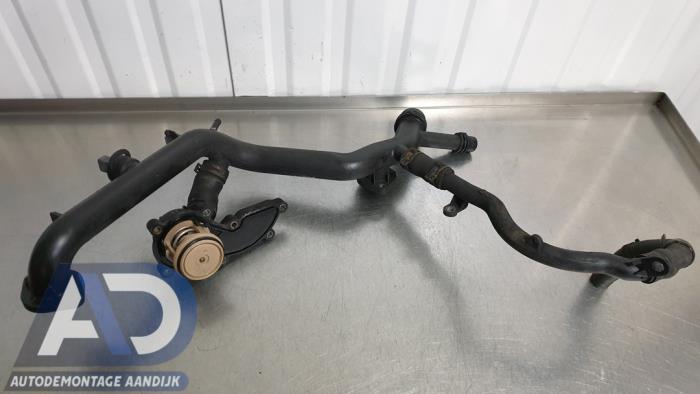 Thermostaat van een Audi A6 (C6) 2.8 V6 24V FSI 2011