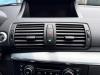 BMW 1 serie (E81) 120i 16V Luchtrooster Dashboard
