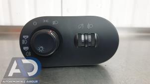 Gebruikte Licht Schakelaar Seat Ibiza III (6L1) 1.4 16V 100 Prijs op aanvraag aangeboden door Autodemontage Aandijk