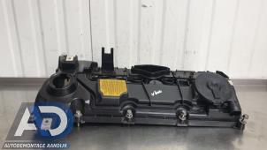 Gebruikte Kleppendeksel BMW 1 serie (E81) 120i 16V Prijs € 79,99 Margeregeling aangeboden door Autodemontage Aandijk