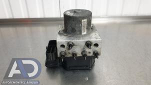 Gebruikte ABS Pomp Alfa Romeo 159 (939AX) 2.4 JTDm 20V Prijs op aanvraag aangeboden door Autodemontage Aandijk