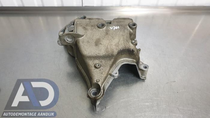 Gebruikte Motorsteun Volkswagen Golf VII (AUA) 1.5 TSI Evo BMT 16V Prijs € 24,99 Margeregeling aangeboden door Autodemontage Aandijk