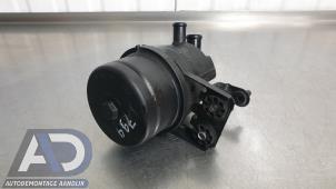 Gebruikte Servo Oliereservoir BMW 1 serie (E81) 120i 16V Prijs € 24,99 Margeregeling aangeboden door Autodemontage Aandijk