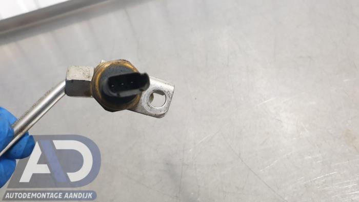 Brandstofdruk sensor van een BMW 1 serie (E81) 120i 16V 2009