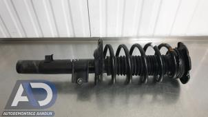 Gebruikte Voorpoot links Landrover Discovery Sport (LC) 2.0 TD4 180 16V Prijs op aanvraag aangeboden door Autodemontage Aandijk