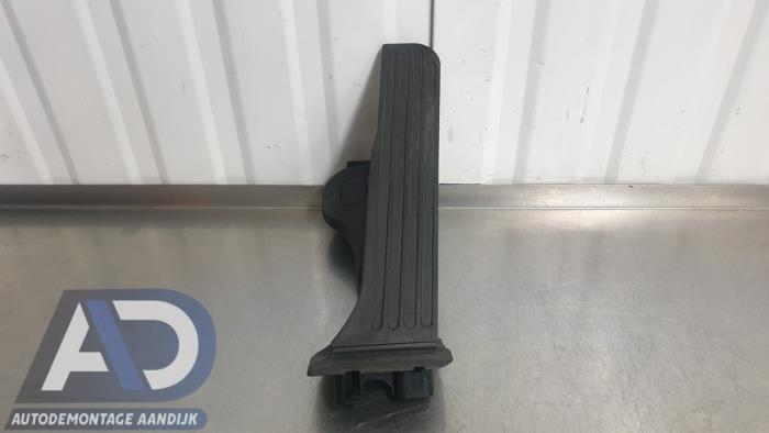 Gebruikte Gaspedaalpositie Sensor Volkswagen Passat Variant (3C5) 2.0 TDI 16V 140 4Motion Prijs € 19,99 Margeregeling aangeboden door Autodemontage Aandijk