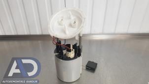 Gebruikte Tank element Pomp BMW 1 serie (E81) 120i 16V Prijs € 34,99 Margeregeling aangeboden door Autodemontage Aandijk