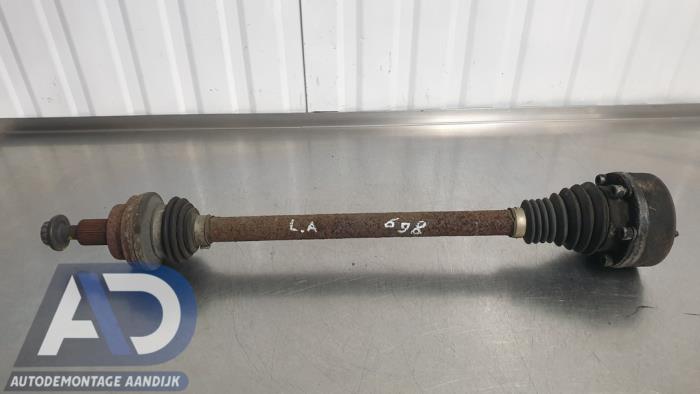 Gebruikte Steekas links-achter Volkswagen Passat Variant (3C5) 2.0 TDI 16V 140 4Motion Prijs € 29,99 Margeregeling aangeboden door Autodemontage Aandijk