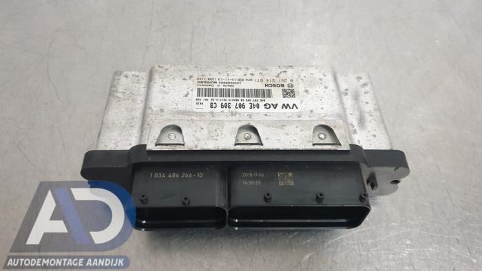 Gebruikte Computer Motormanagement Skoda Fabia III Combi (NJ5) 1.0 12V Greentech Prijs € 74,99 Margeregeling aangeboden door Autodemontage Aandijk