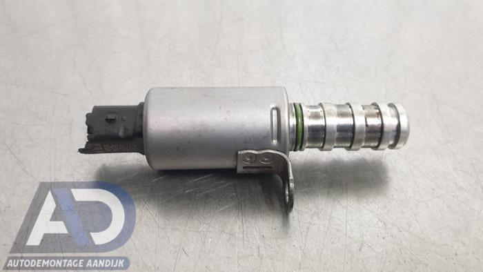 Gebruikte Sensor Nokkenas Citroen C4 Cactus (0B/0P) 1.2 PureTech 82 12V Prijs € 24,99 Margeregeling aangeboden door Autodemontage Aandijk