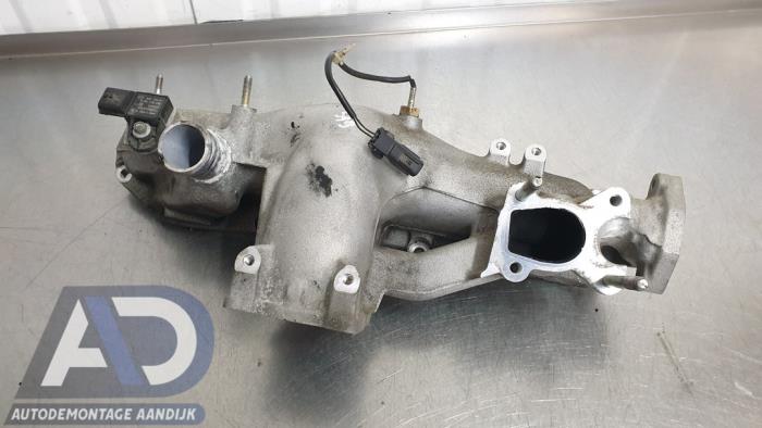 Gebruikte Inlaatspruitstuk Mazda CX-5 I (KE,GH) 2.2 SkyActiv-D 16V 2WD Prijs € 149,99 Margeregeling aangeboden door Autodemontage Aandijk