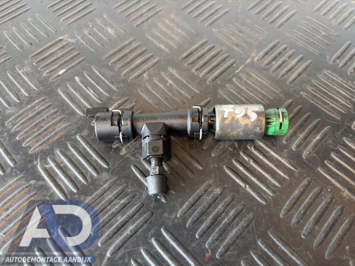 Gebruikte Diversen Volkswagen Multivan T5 (7E/7HC/7HF/7HM) 2.5 TDi Prijs € 29,99 Margeregeling aangeboden door Autodemontage Aandijk