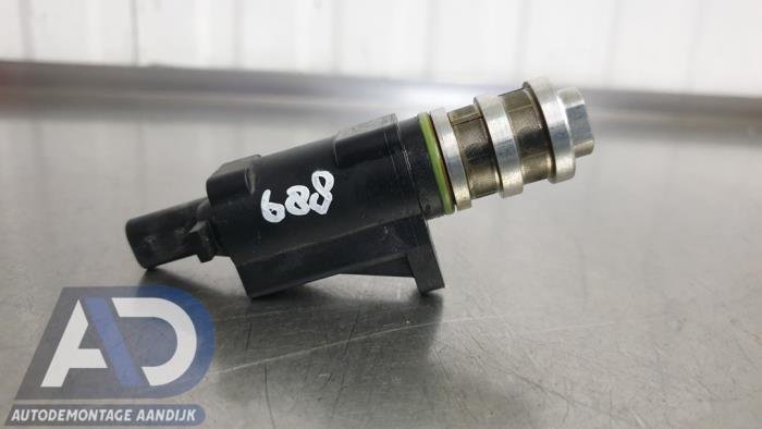 Gebruikte Nokkenas Sensor Mini Mini (F56) 1.5 12V Cooper Prijs € 19,99 Margeregeling aangeboden door Autodemontage Aandijk