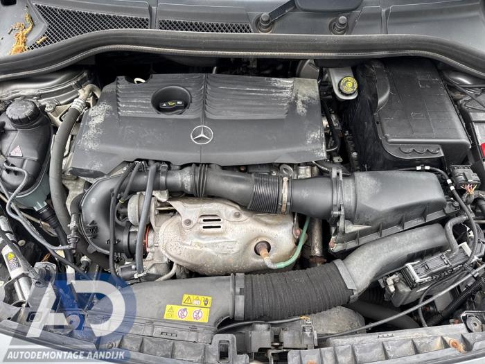Gebruikte Motor Mercedes B (W246/W242) 1.6 B-180 BlueEFFICIENCY Turbo 16V Prijs € 2.799,99 Margeregeling aangeboden door Autodemontage Aandijk