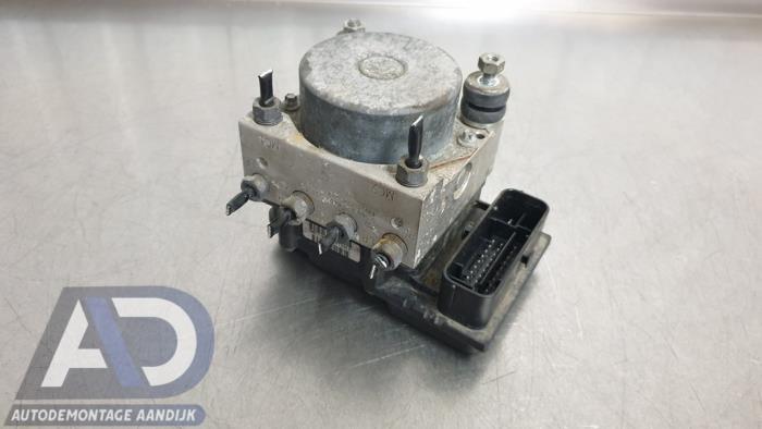 Gebruikte ABS Pomp Fiat 500 (312) 1.2 Prijs € 29,99 Margeregeling aangeboden door Autodemontage Aandijk