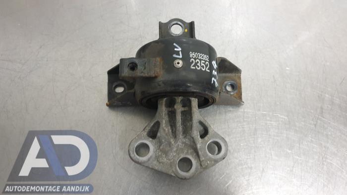 Gebruikte Motorrubber Chevrolet Aveo (300) 1.2 16V Prijs € 29,99 Margeregeling aangeboden door Autodemontage Aandijk