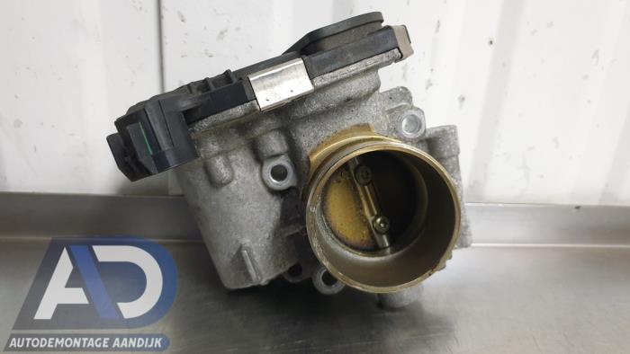 Gebruikte Gasklephuis Chevrolet Aveo (300) 1.2 16V Prijs € 24,99 Margeregeling aangeboden door Autodemontage Aandijk