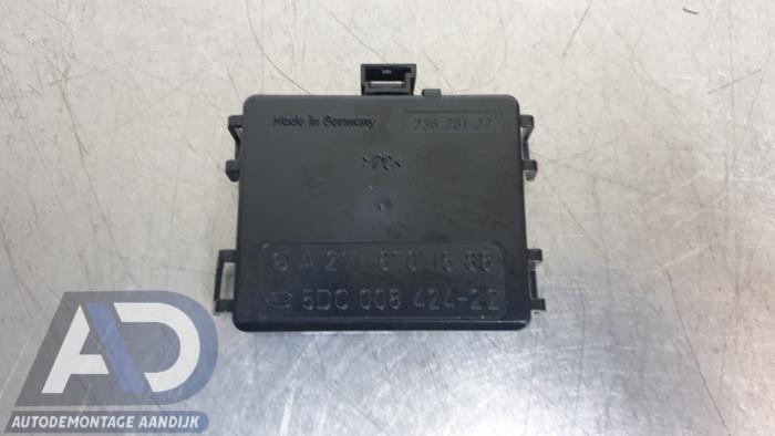 Gebruikte Regensensor Mercedes E Combi (S211) 3.0 E-280 CDI V6 24V Prijs € 19,99 Margeregeling aangeboden door Autodemontage Aandijk