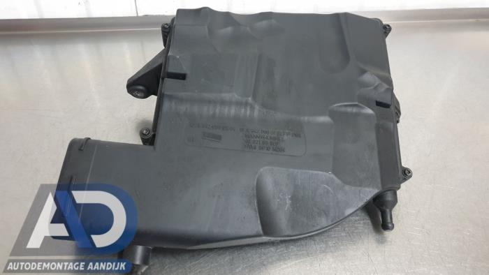 Gebruikte Luchtfilterhuis Mercedes E Combi (S211) 3.0 E-280 CDI V6 24V Prijs € 24,99 Margeregeling aangeboden door Autodemontage Aandijk