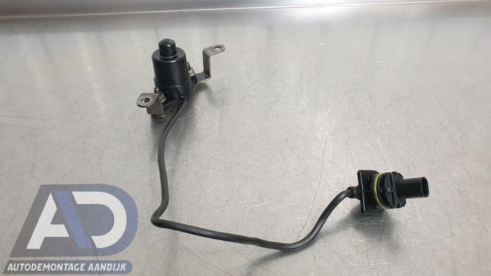 Gebruikte Olie niveau sensor Opel Zafira Tourer (P12) 2.0 CDTI 16V 170 Ecotec Prijs € 39,99 Margeregeling aangeboden door Autodemontage Aandijk