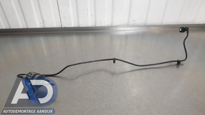 Gebruikte Tank element Pomp Ford Kuga II (DM2) 1.5 EcoBoost 16V 182 4x4 Prijs € 74,99 Margeregeling aangeboden door Autodemontage Aandijk