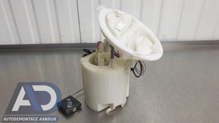 Gebruikte Tank element Pomp Mercedes C Estate (S204) 1.8 C-250 CGI 16V Prijs € 49,99 Margeregeling aangeboden door Autodemontage Aandijk