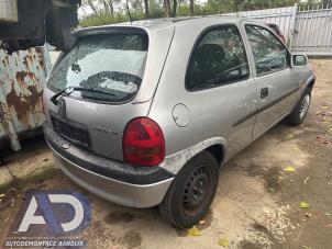 Gebruikte Deur 2Deurs rechts Opel Corsa B (73/78/79) 1.4i Prijs € 39,99 Margeregeling aangeboden door Autodemontage Aandijk