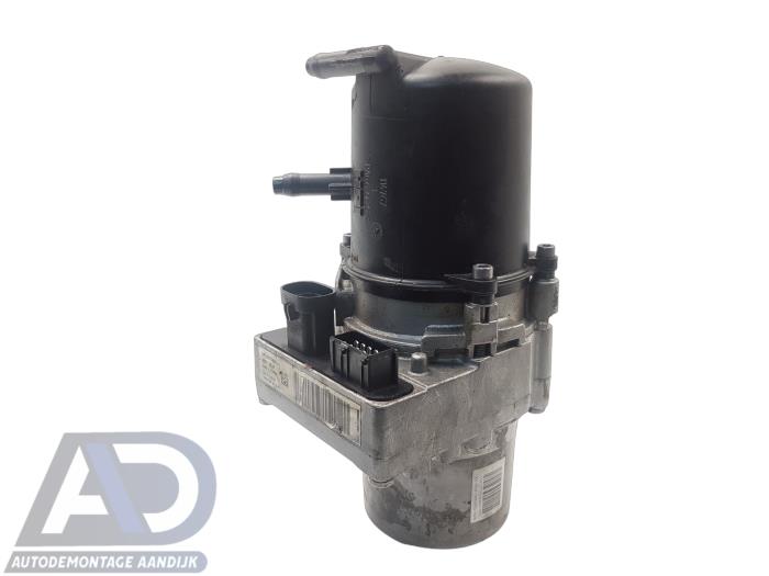 Gebruikte Servopomp Citroen C5 II Break (RE) 2.0 HDiF 16V Prijs € 74,99 Margeregeling aangeboden door Autodemontage Aandijk