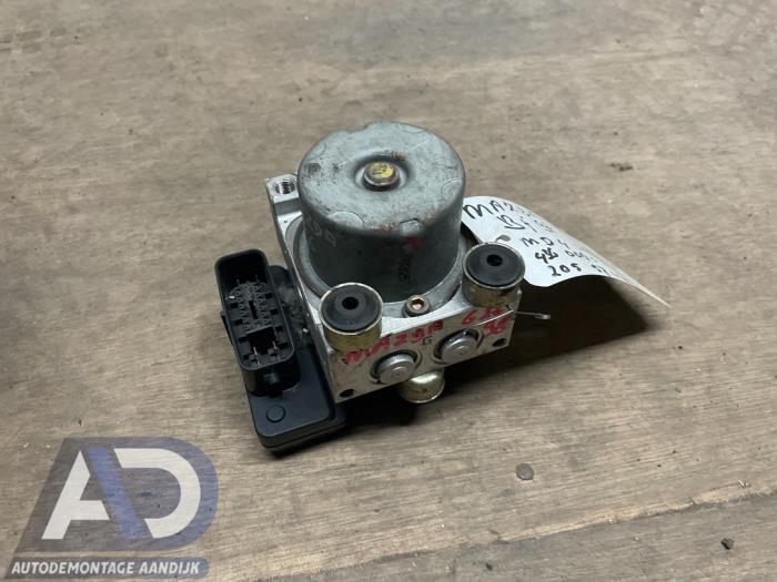Gebruikte ABS Pomp Mazda 626 (GW19) 1.8i 16V Prijs € 49,99 Margeregeling aangeboden door Autodemontage Aandijk