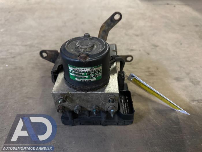 Gebruikte ABS Pomp Hyundai Coupe 2.0i FX 16V Prijs € 89,99 Margeregeling aangeboden door Autodemontage Aandijk