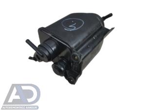 Gebruikte Koolstoffilter Seat Leon (1M1) 1.8 20V Turbo Prijs € 29,99 Margeregeling aangeboden door Autodemontage Aandijk